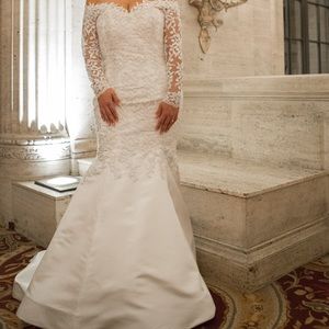 Custom made wedding dress size 8